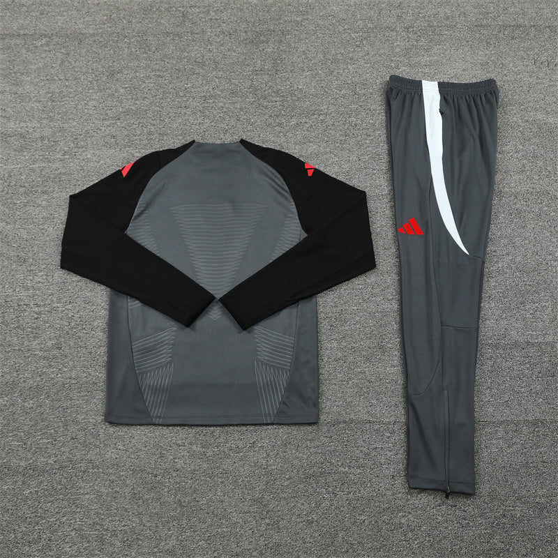 MANCHESTER UNITED GREY TRACKSUIT III