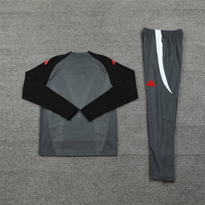 MANCHESTER UNITED GREY TRACKSUIT III
